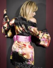 Batas sexys en color fucsia